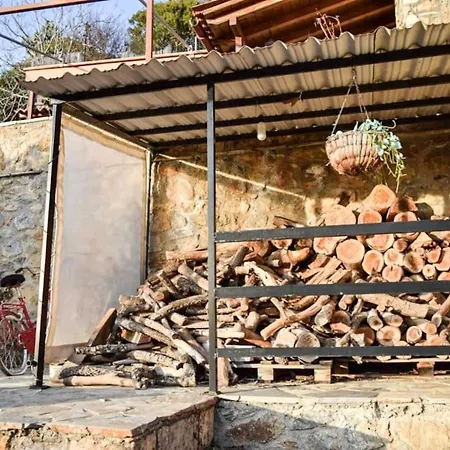 πετρόχτιστη μονοκατοικία στην καρδιά του πάρνωνα * Megali Vrisi (Laconia)